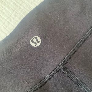 Lululemon WunderUnder Leggings 4 black 28”